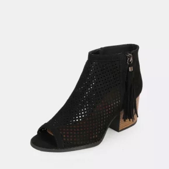 Tassel Zip Perforated Peep Toe Chunky Heel - Picture 2 of 7